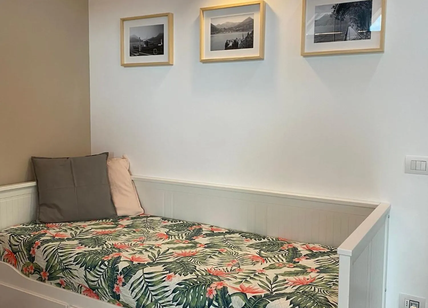 Apartment Villa Onedo Abbadia Lariana Italy